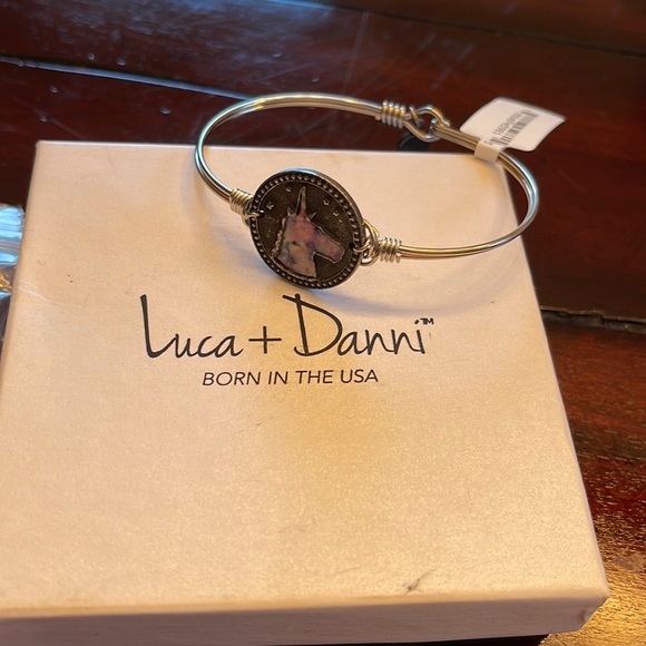 Luca+ Dani “ You are something magical” unicorn bracelet. NWT - Picture 2 of 8